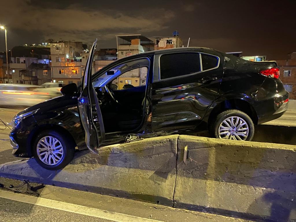 Ligeirão é preso com carro roubado