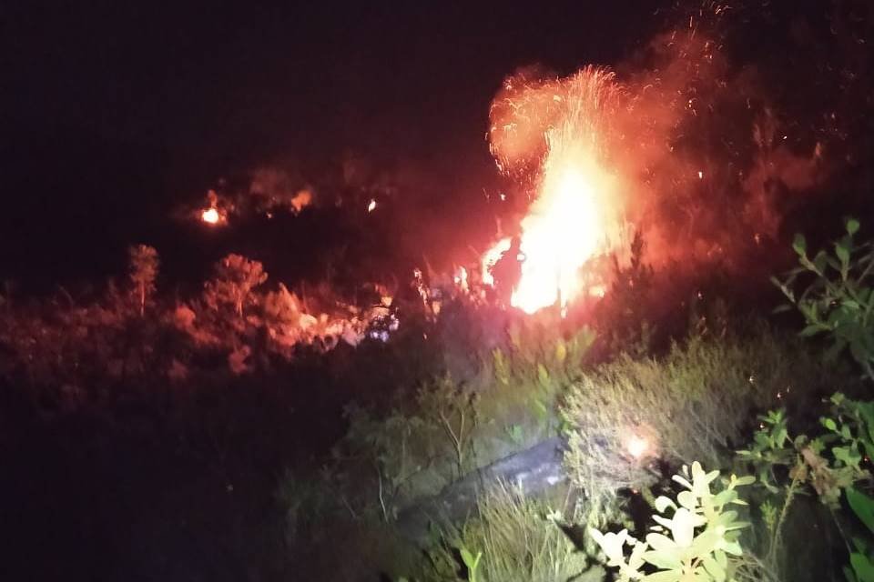 Fogo na Chapada dos Veadeiros