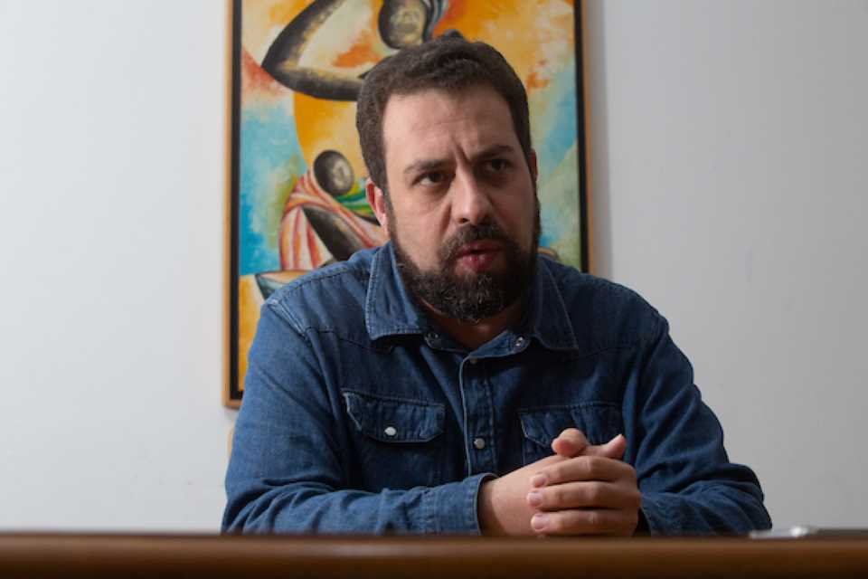 Guilherme Boulos teve cerca de 700 mil fotos nas eleições presidenciais de 2018