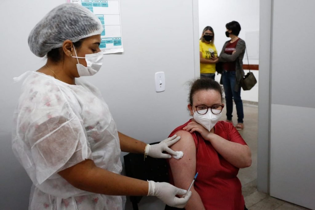 Vacina em Aparecida de Goiânia Goiás covid-19