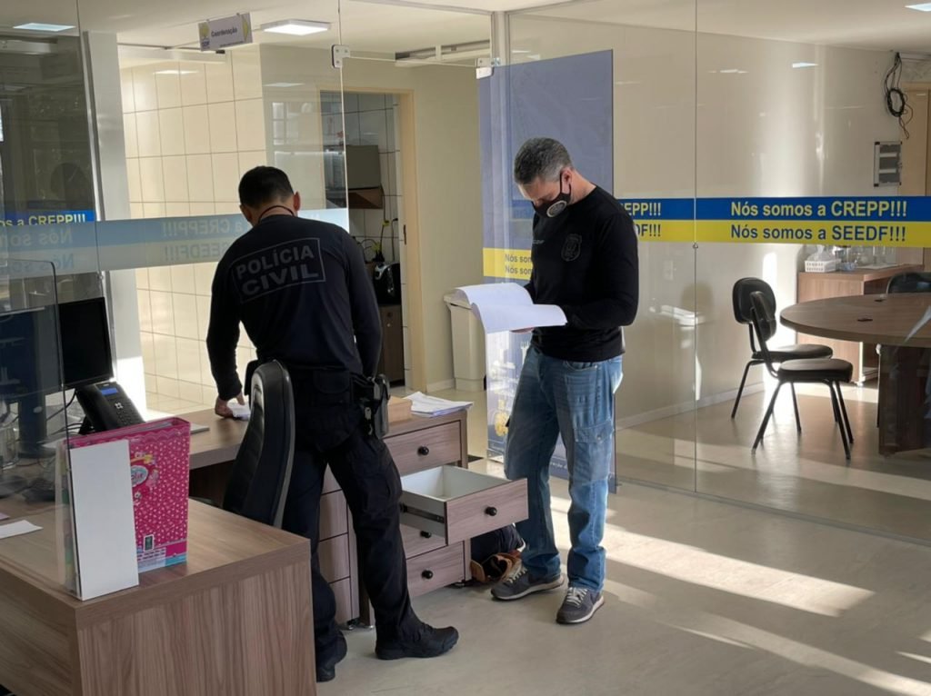 Operação da PCDF na Secretaria de Educação