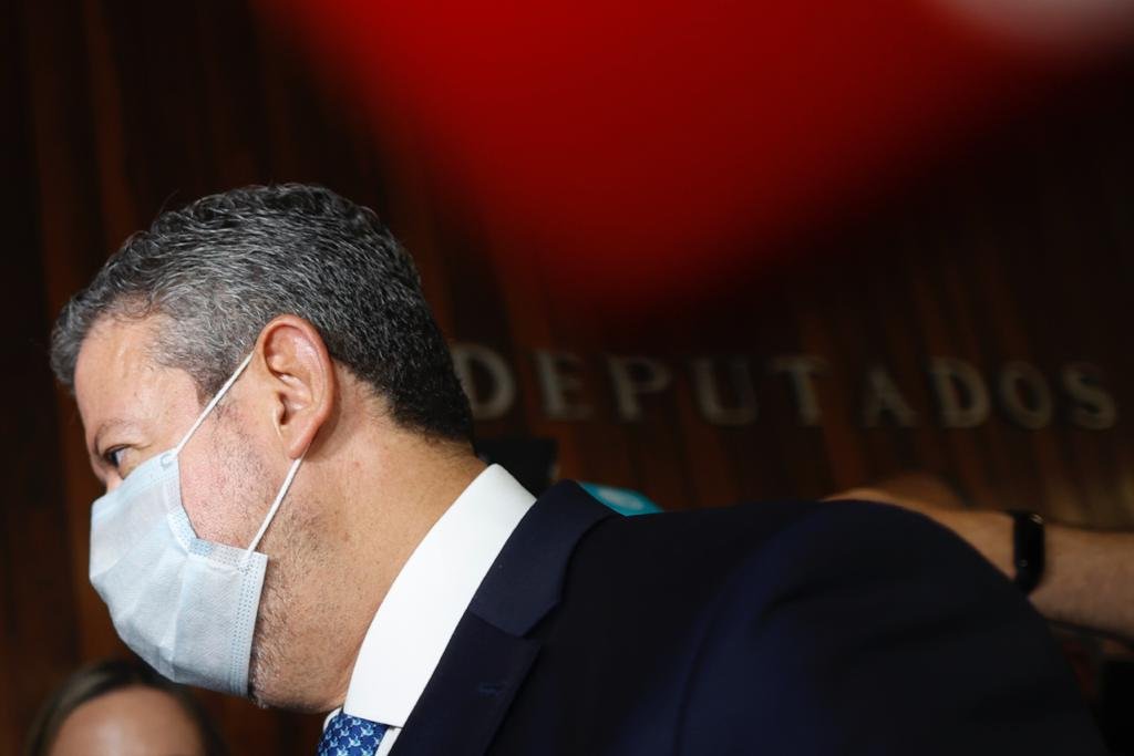 Presidente da Câmara dos Deputados Arthur Lira chega ao Congresso 6