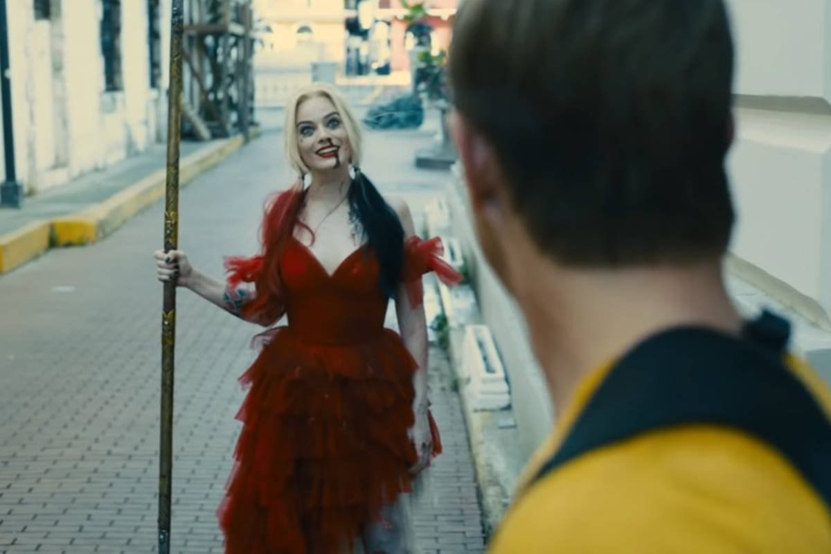 Margot Robbie fala sobre as roupas da Arlequina em Esquadrão Suicida