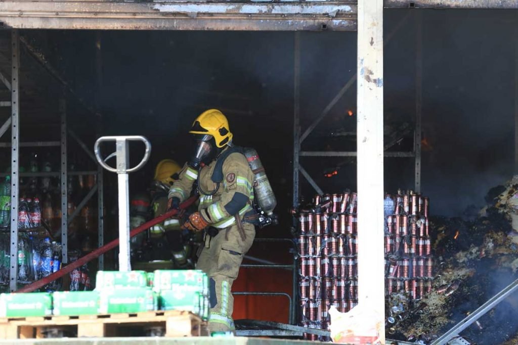 Incêndio em supermercado de Brasília chama a atenção