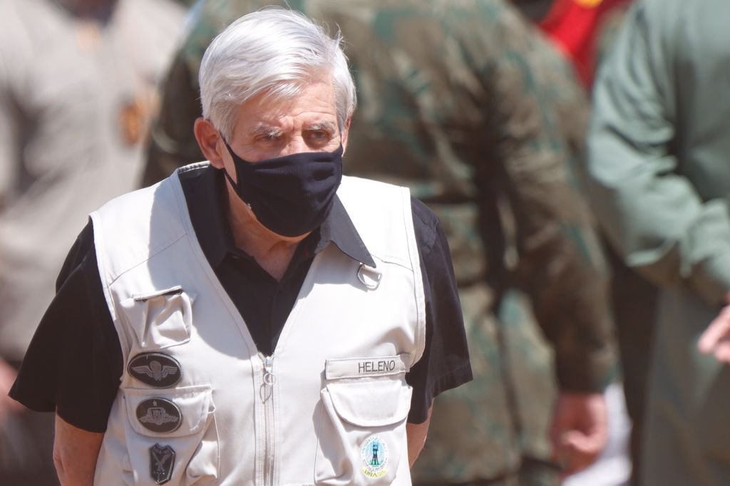 General Augusto Heleno durante Demonstração operativa dos fuzileiros navais da operação Formosa durante agenda do presidente bolsonaro 3