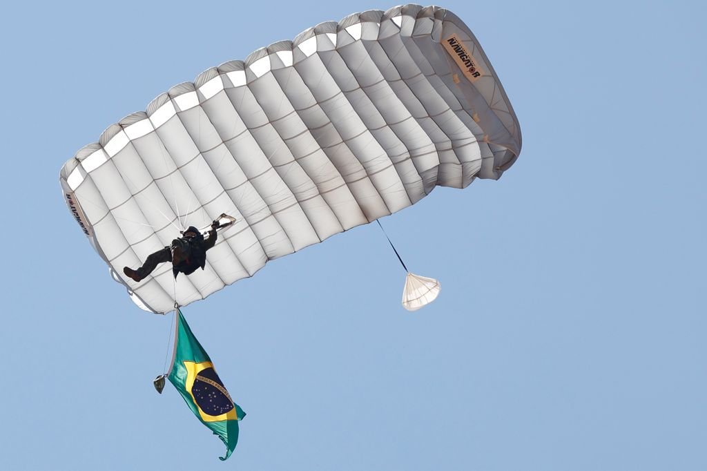 Demonstração operativa dos fuzileiros militares exercito navais da operação Formosa durante agenda do presidente bolsonaro 13