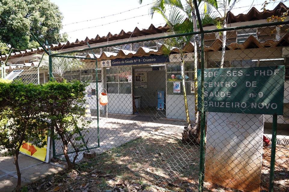 Vacinação de jovens de 18 e 19 anos no DF