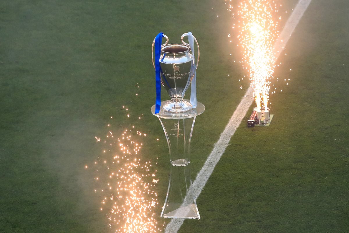 Champions tem rodada “espelhada” com jogos do Real Madrid, City e PSG