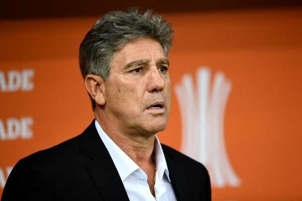 Renato Gaúcho é contratado pela Rádio 98 FM, líder do Ibope em