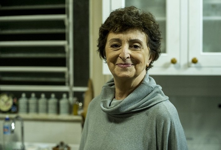 Ana Lúcia Torre é Hilda em Verdades Secretas