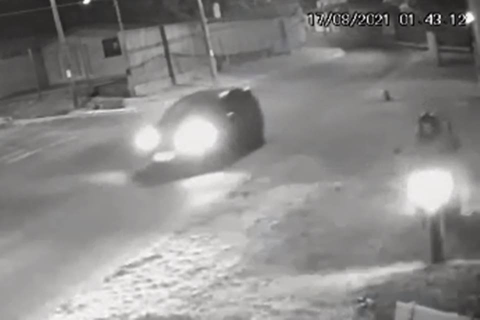 homem se passava por polícia para perseguir pessoas e cometer roubos em goiânia, goiás