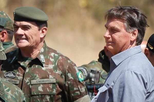 Comandante do Exército general Paulo Sérgio Nogueira de Oliveira diz que Forças Armadas estão prontas para “cumprir missão”
