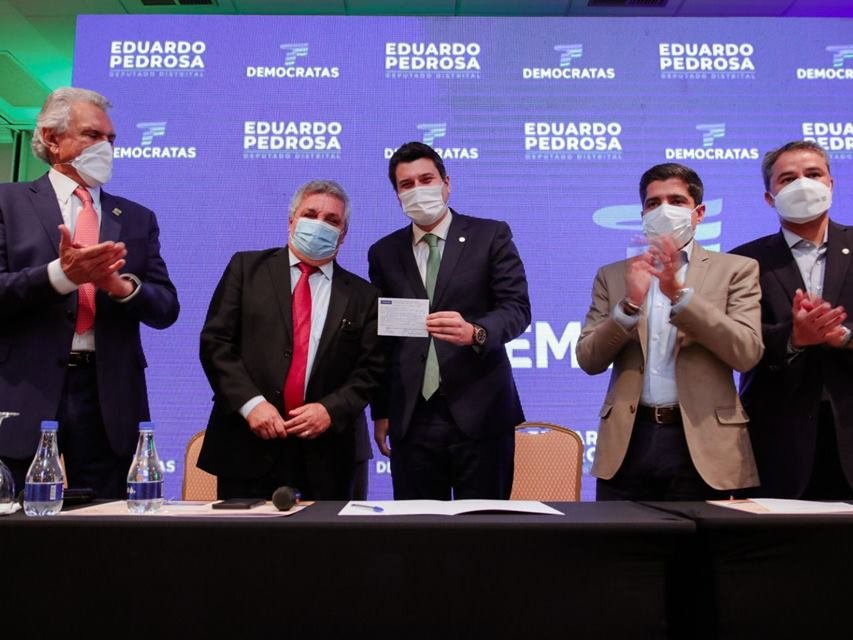 Filiação de Eduardo Pedrosa ao DEM