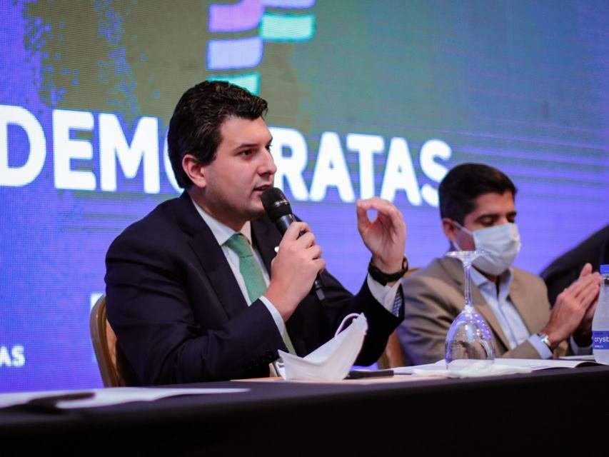 Filiação de Eduardo Pedrosa ao DEM