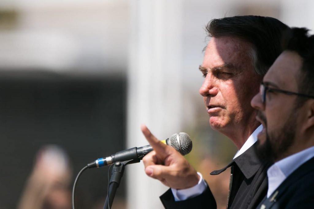 Presidente Jair Bolsonaro participa da solenidade de Passagem de Comando do Comandante de Operações Especiais em Goiania 12