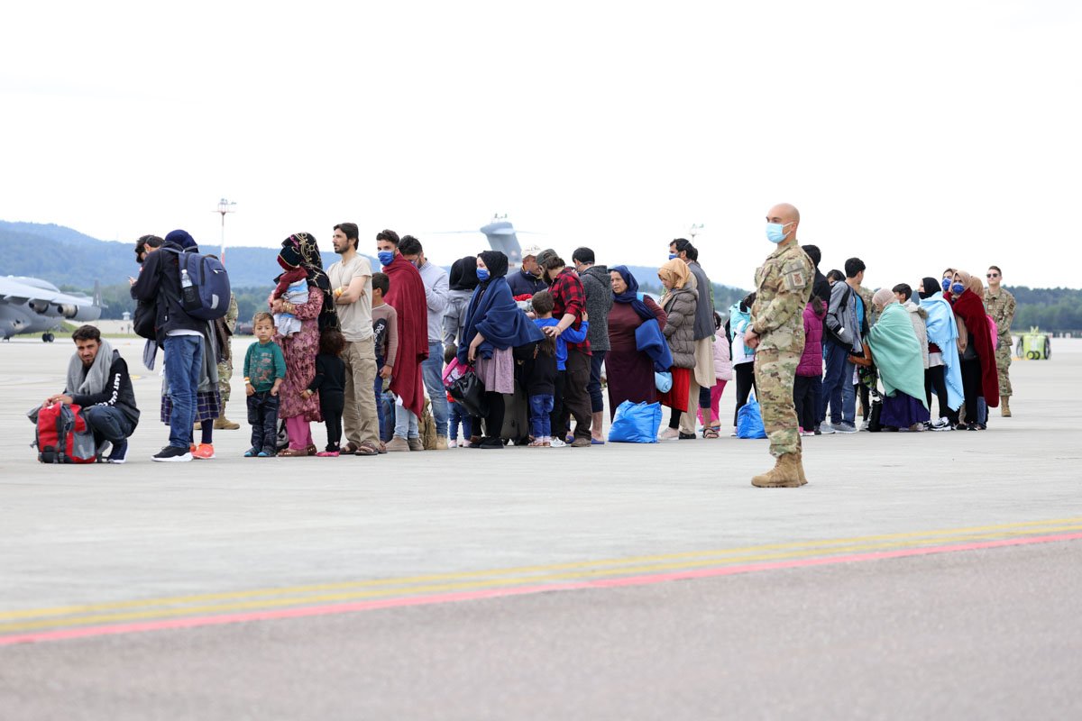 Ucrânia pede “corredor verde” para refugiados após aumento de ataques
