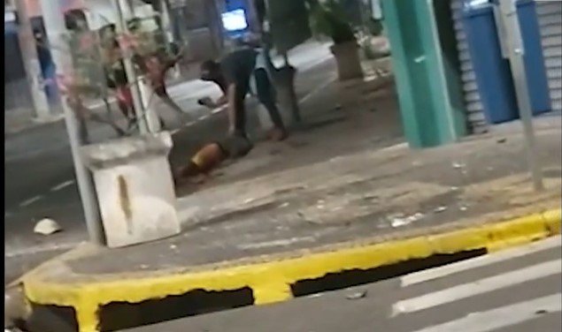 Morador passava de bicicleta e foi atingido por bomba em Araçatuba (SP)
