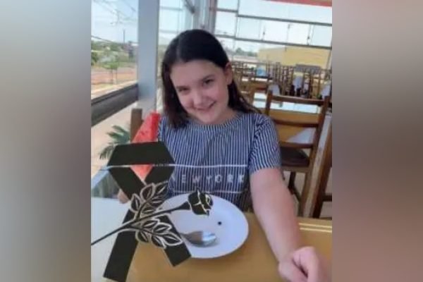 Menina de 11 anos morre por complicações da covid-19