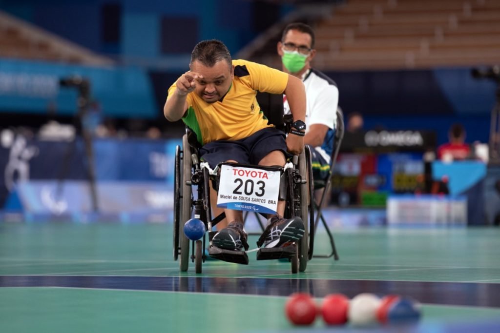 Brasil goleia a França e avança em 1º no futebol de 5 nas Paralimpíadas