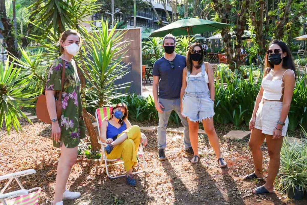 Lançamento do livro ZIP na Loja de discos Marcondes & Co