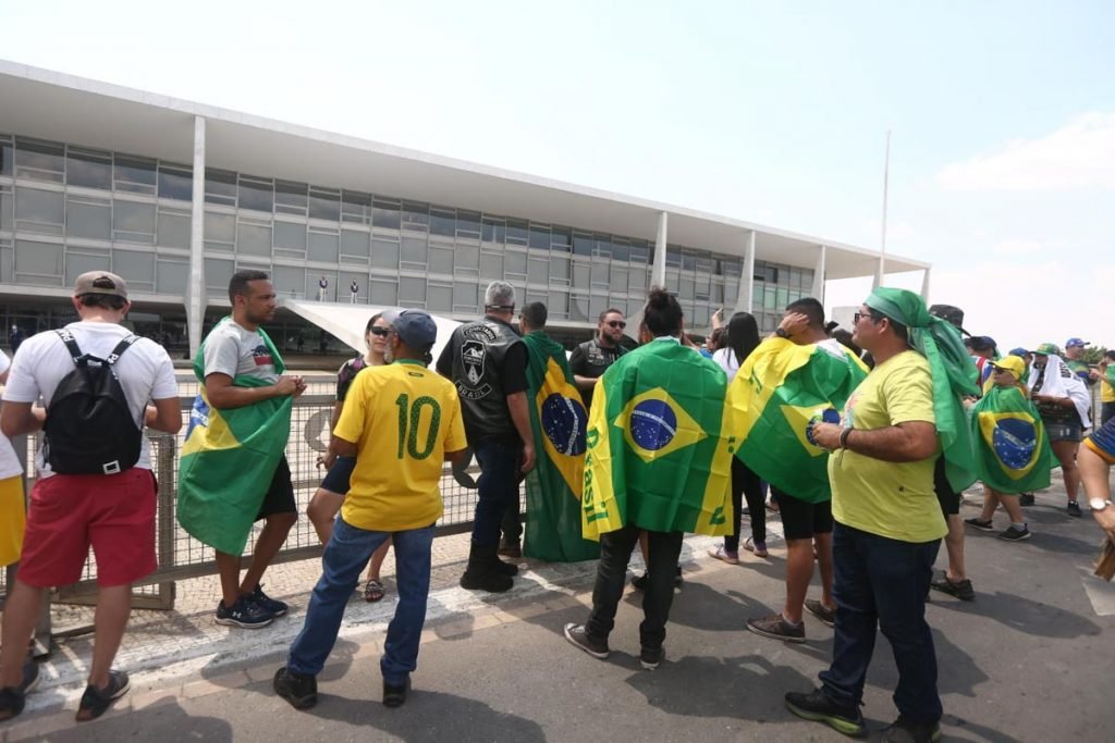 Movimentação de bolsonaristas na Esplanada dos Ministérios. A via está fechada para as manifestações de 7 de setembro