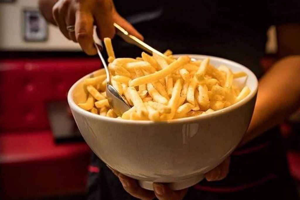 Batata frita perfeita: saiba truques infalíveis para não errar no