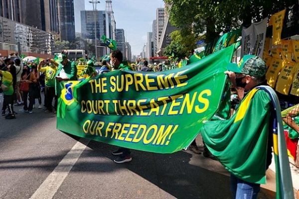 Bolsonaristas promoveram ataques ao STF em protesto em SP
