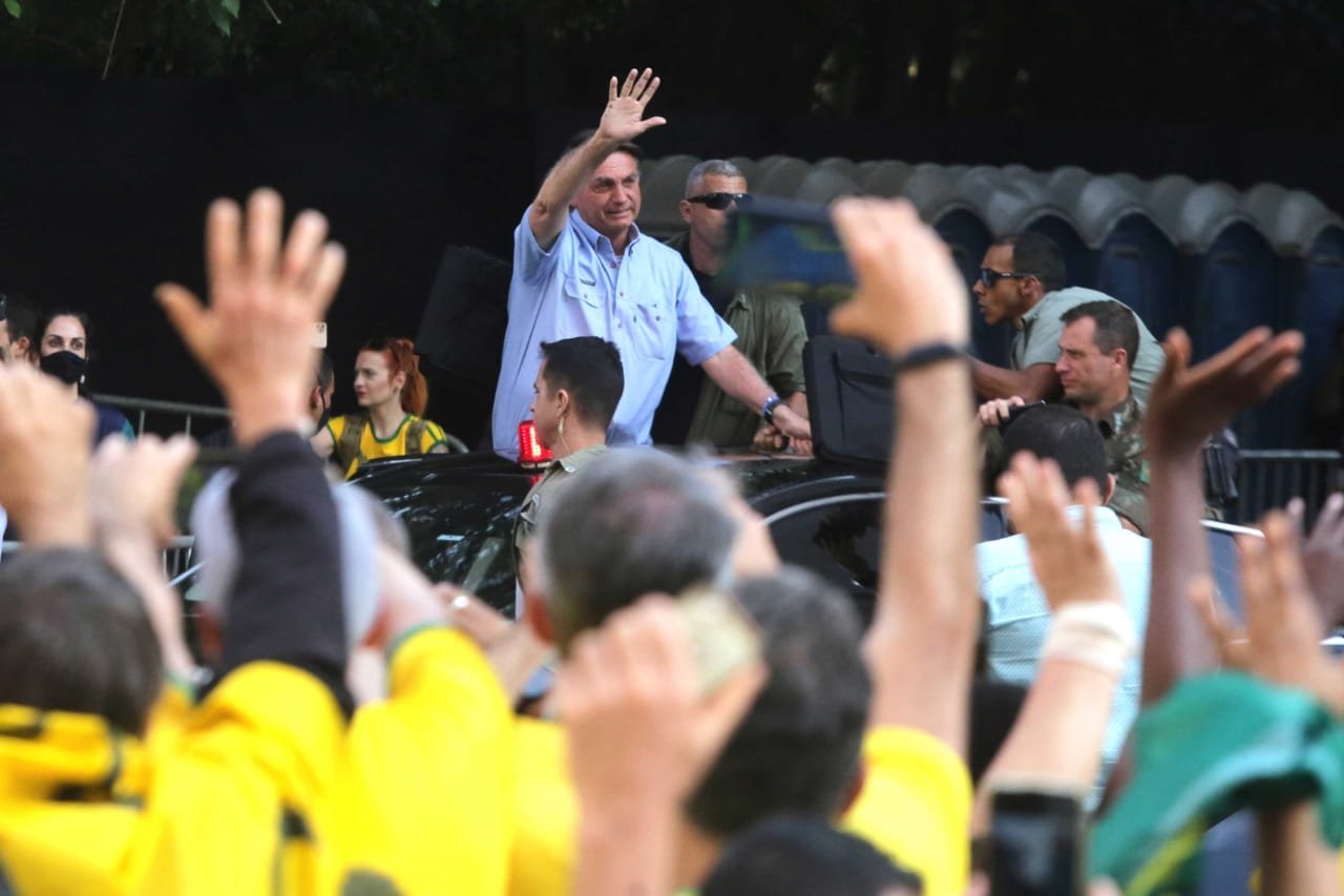 O presidente Jair Bolsonaro (Sem Partido), durante discurso para apoiadores na manifestação contra o STF na Avenida Paulista 2