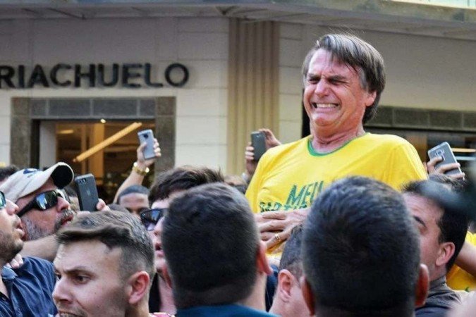 Bolsonaro sofre facada em Juiz de Fora, 2018
