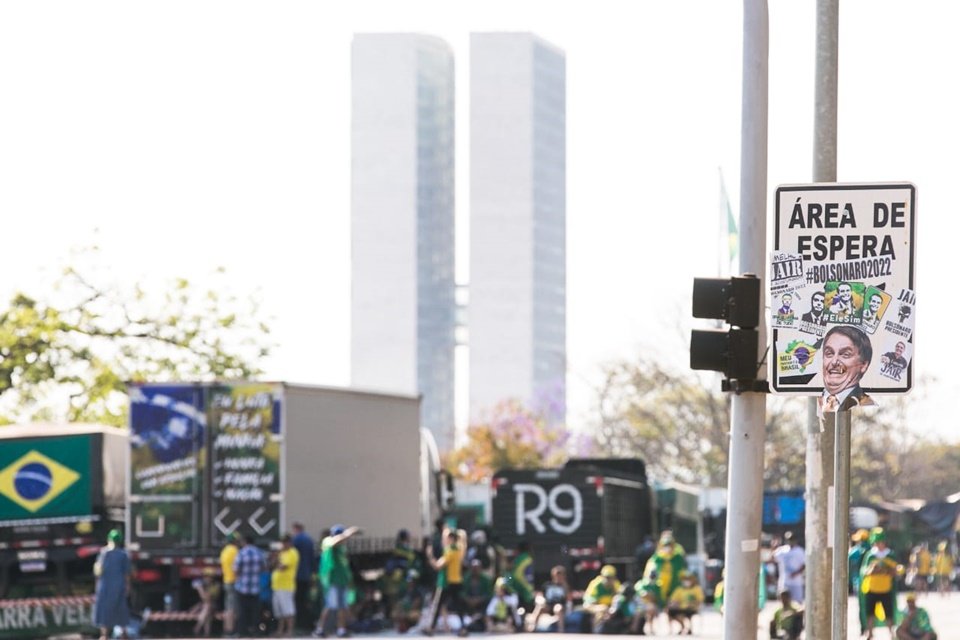 Manifestantes na Esplanada dos Ministérios