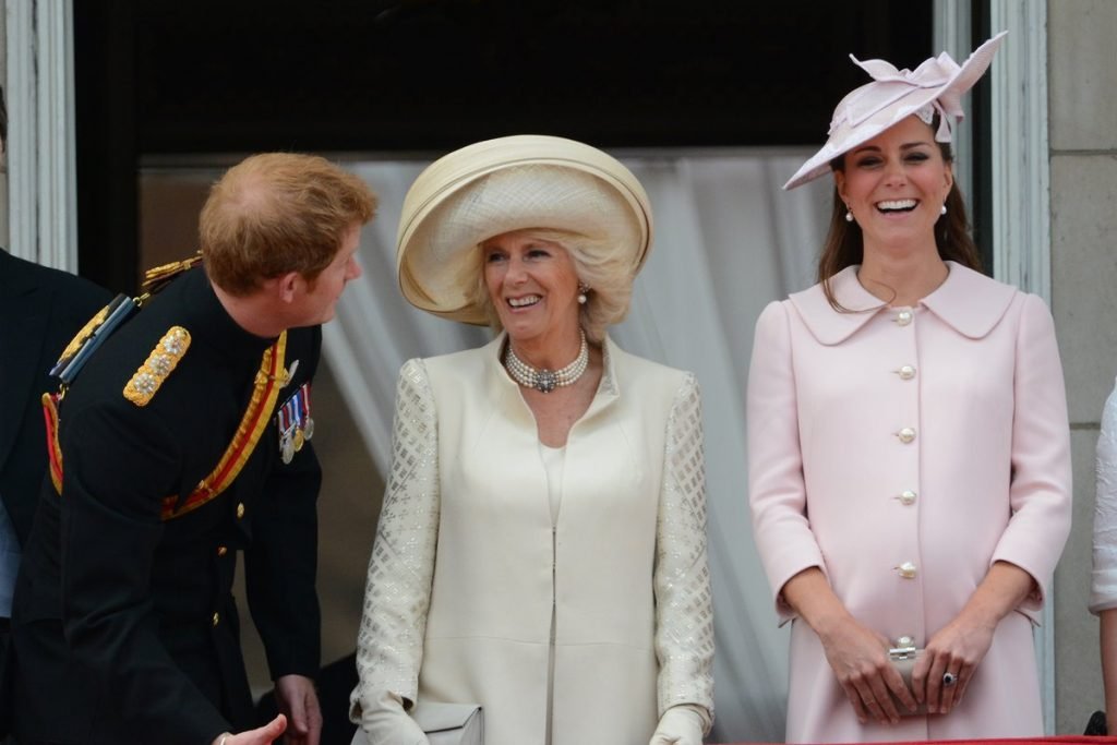 Príncipe Harry, Camilla Parker e Kate Middleton
