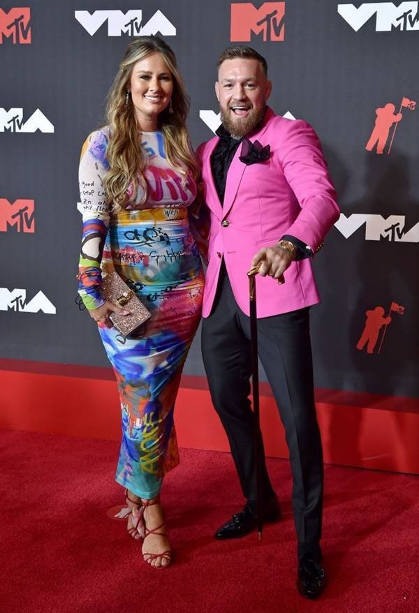 Dee Devlin e Conor McGregor