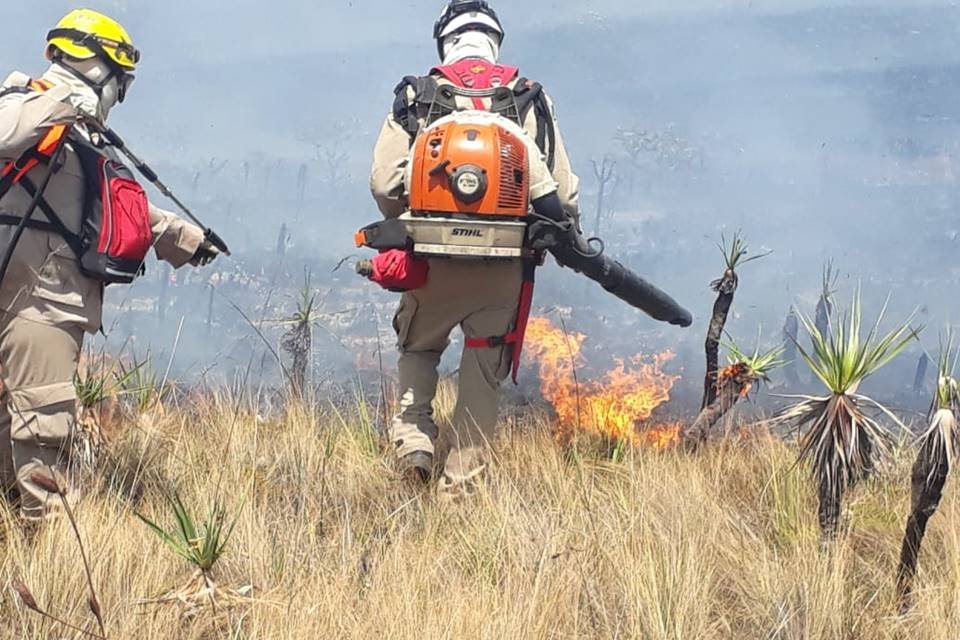Incêndio na Chapada dos Veadeiros
