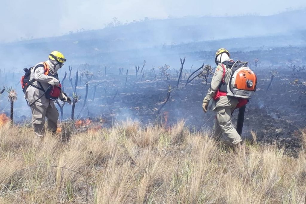 Incêndio na Chapada dos Veadeiros