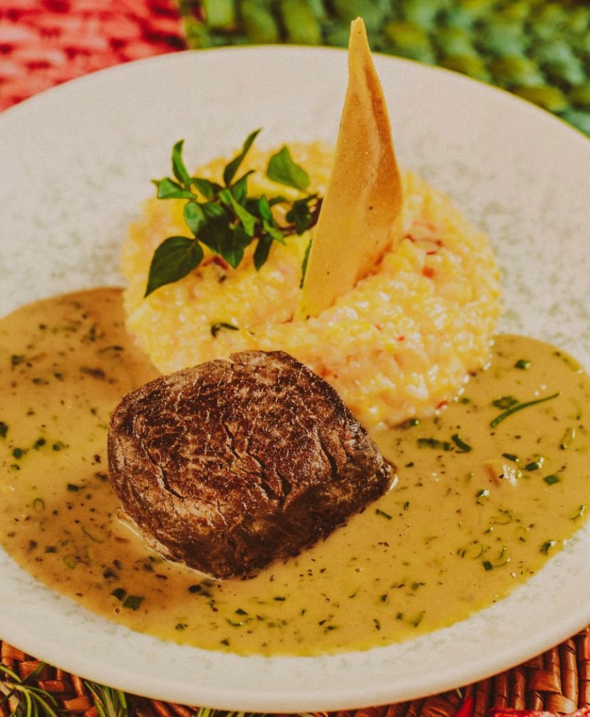 Med Cuisine & Club