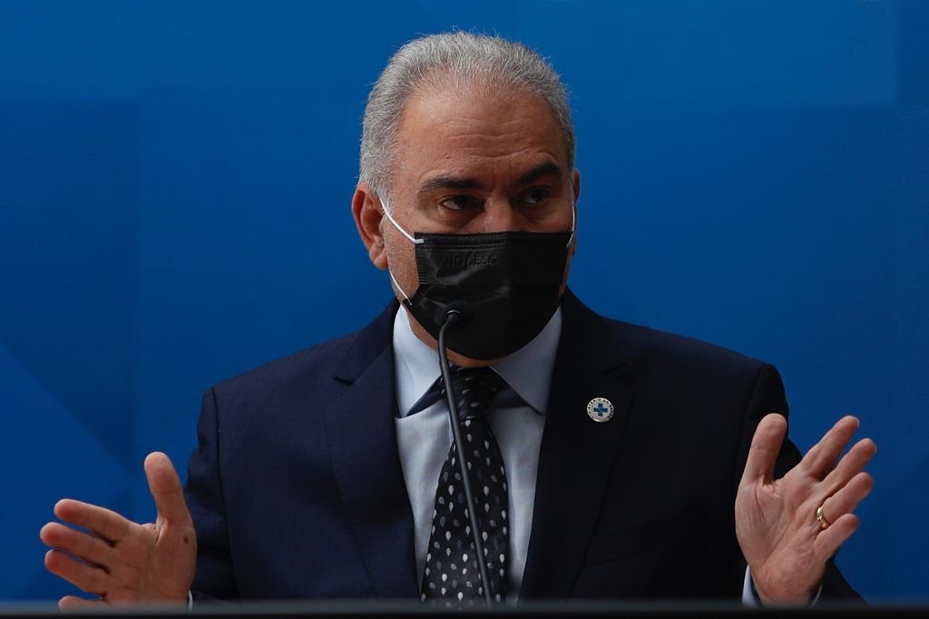 Ministro Marcelo Queiroga fala suspensao da vacina da Pfizer para adolescentes em coletiva de imprensa no ministério da saúde 4