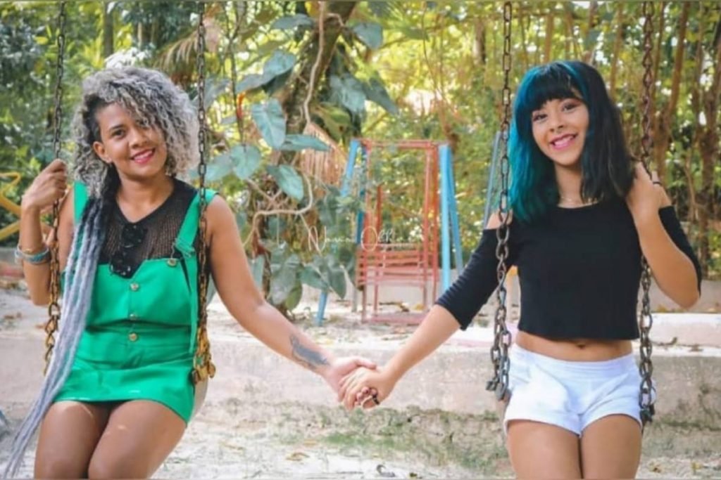 ariane bárbara, vítima de assassinato em goiânia, e a mãe eliane laureano