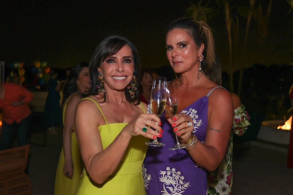 Cleucy Oliveira e Claudia Salomão