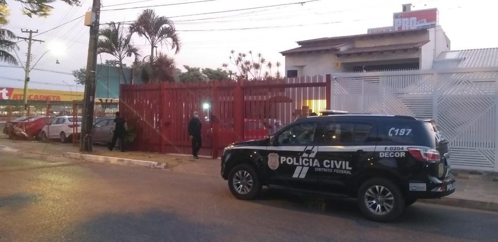 Polícia Federal na casa de servidores da Setur