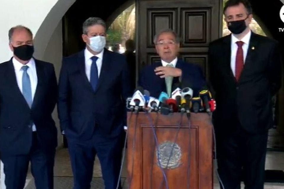 Lira, Pacheco, Guedes e Bezerra