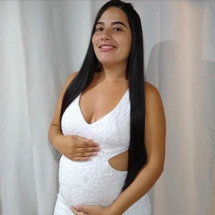 Milena tem 19 anos e mora em São Vicente, no Litoral de São Paulo