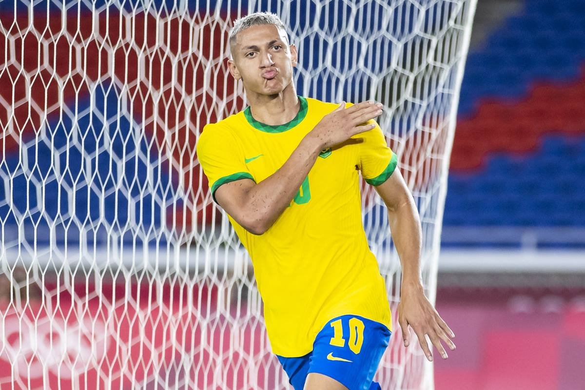 Camisa Brasil 9 Richarlison Amarela