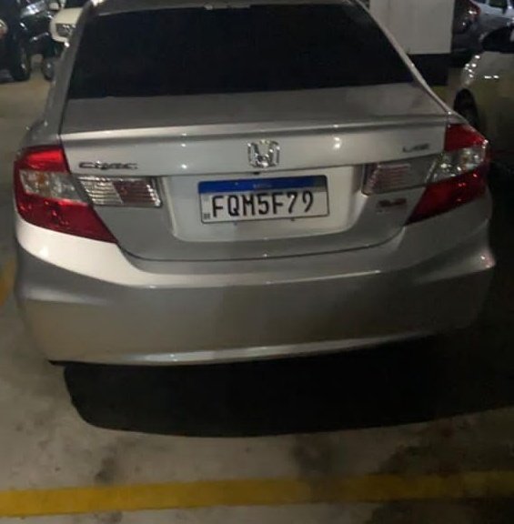 Carro do empresário desaparecido César Roman Júnior