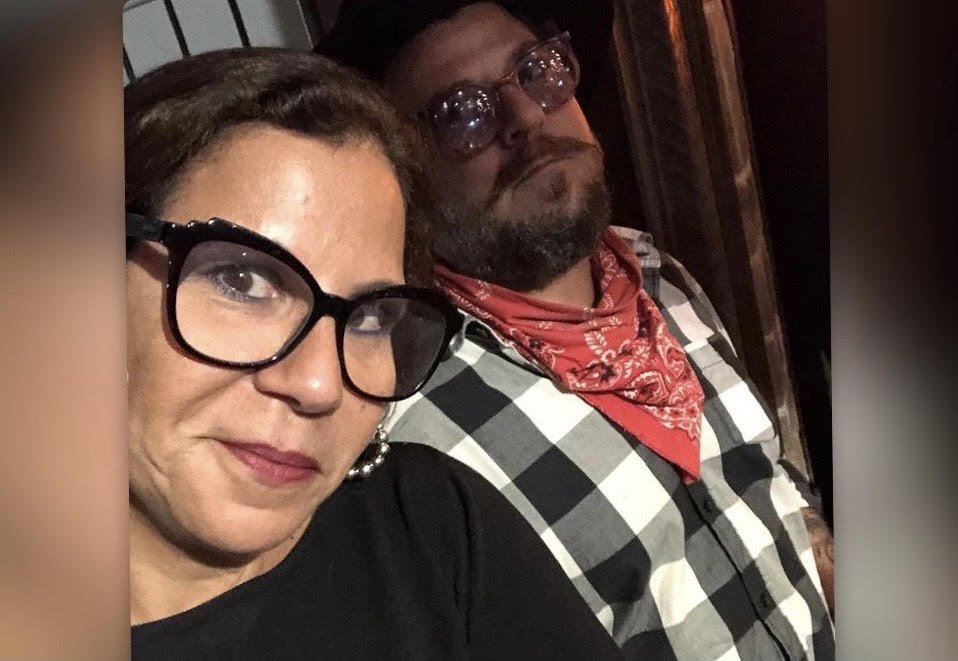 A atriz Carla Daniel com o namorado, o empresário e músico Sérgio José Coutinho Stamile
