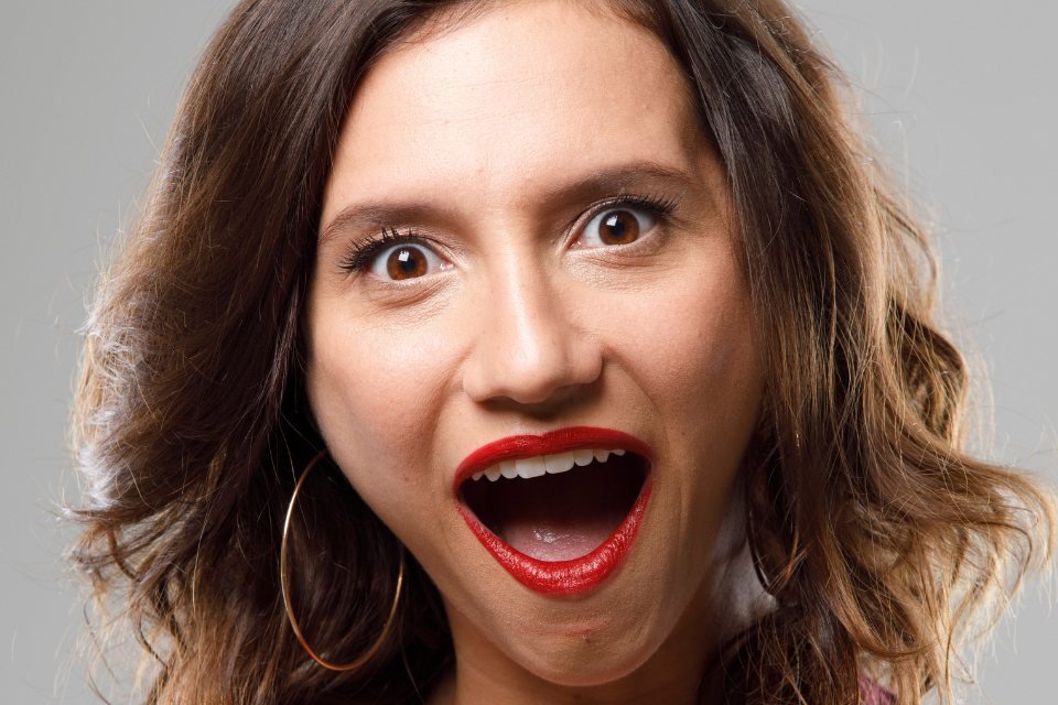 Lorena Comparato enfrenta transformação de 13 horas para série da Globo