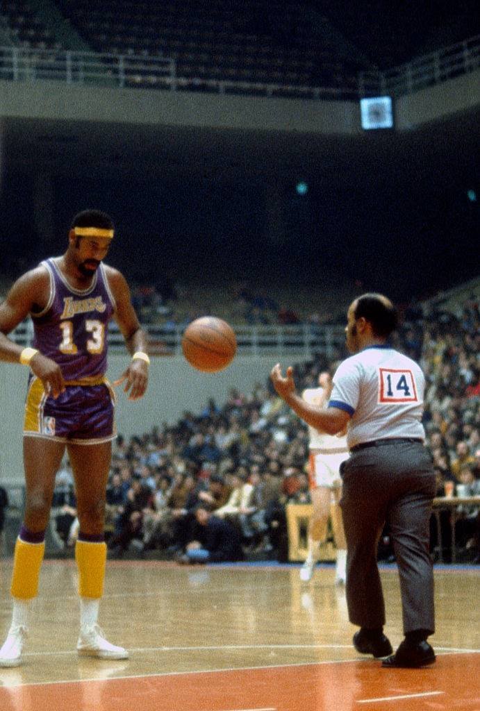 Wilt Chamberlain em quadra pelo Lakers
