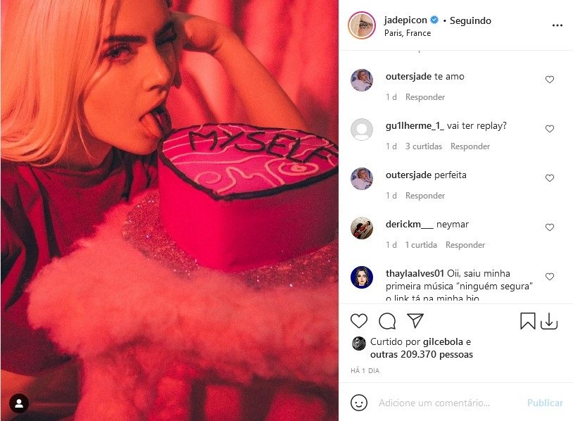 Print do perfil de Jade Picon