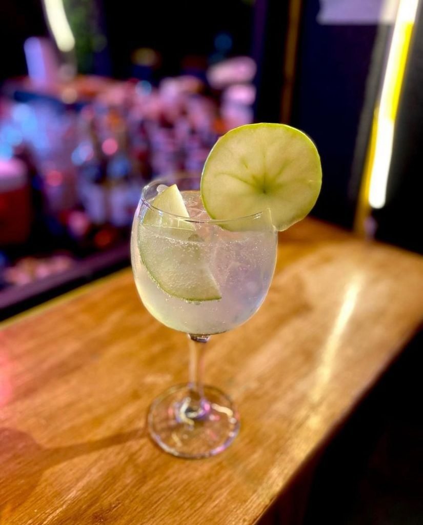 Apple Tasty do Origen Bar