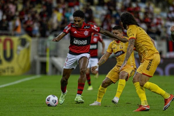 Barcelona-EQU X Flamengo: Onde Assistir, Horários E Escalações | Metrópoles