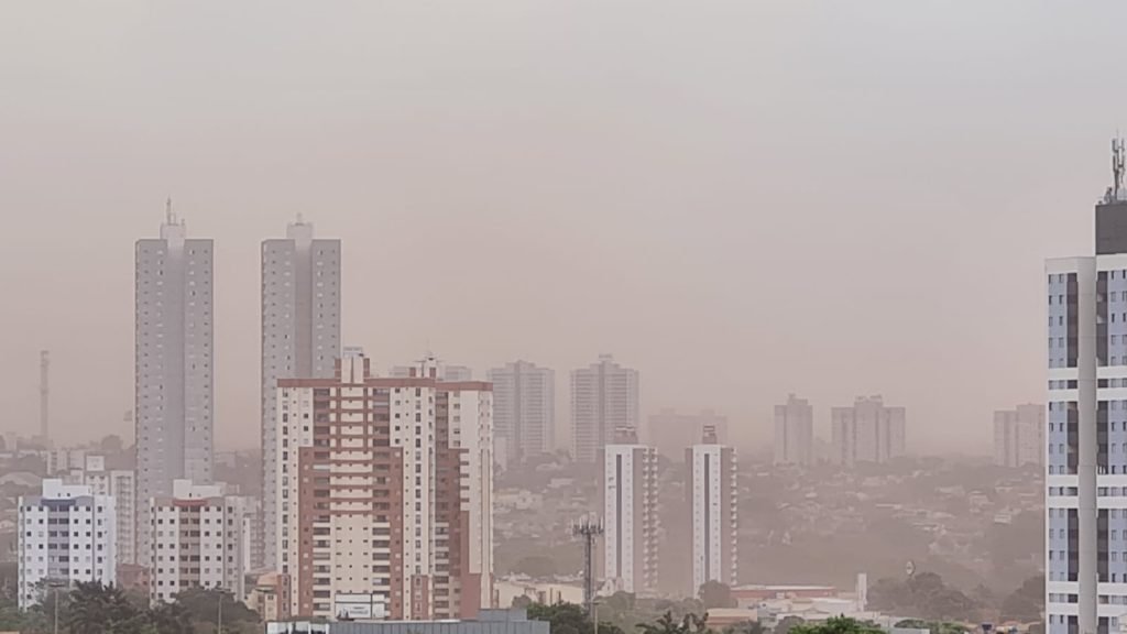 goias nuvem de poeira